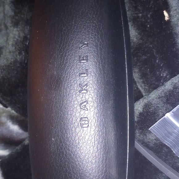 Oakley futurity black mt - Picture 6 of 7